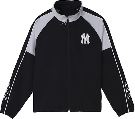 MLB纽约洋基复古拼色防风外套黑色男女款 31JPU4111-50L Order MLB纽约洋基复古拼色防风外套黑色男女款 31JPU4111-50L