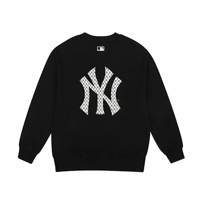 MLB New York Yankees Retro Monogram Crewneck Sweatshirt Black Unisex 31MTM1941-50L