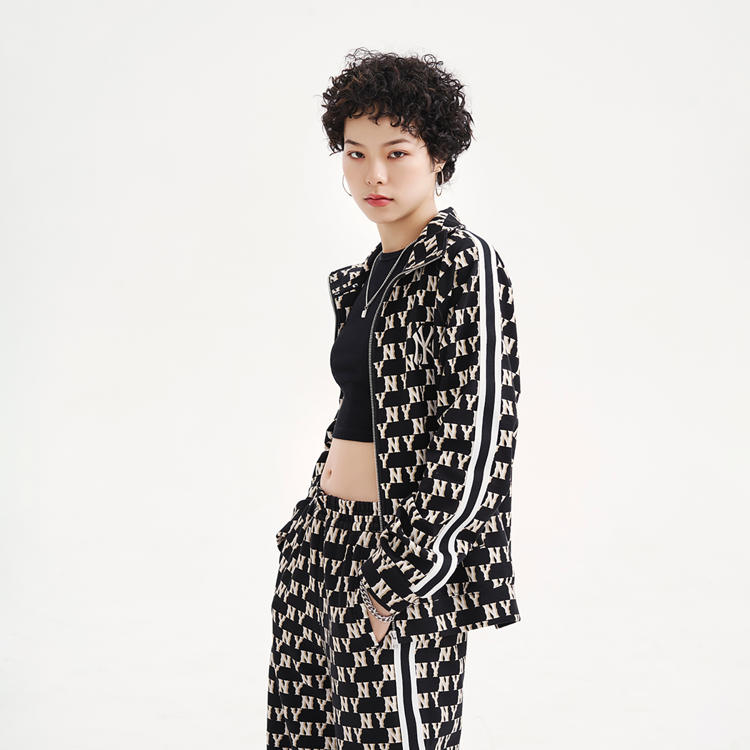 Cheap Celana Kasual MLB New York Yankees Retro Wide-Leg Monogram Unisex Hitam 3APTM0431-50BKS