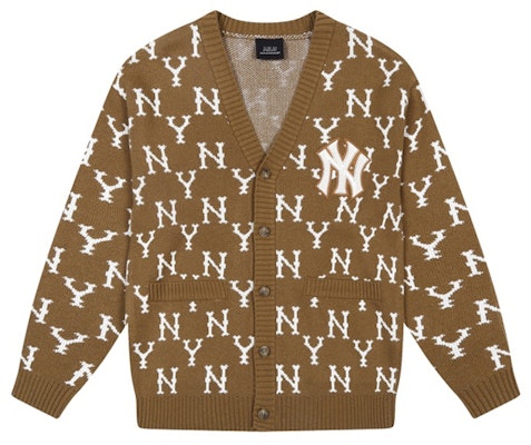 MLB New York Yankees Retro Wool Cardigan Sweater Unisex Beige 31KTM1041-50B Order MLB New York Yankees Retro Wool Cardigan Sweater Unisex Beige 31KTM1041-50B