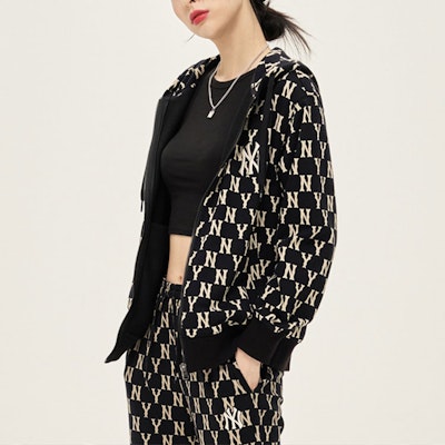 MLB 紐約洋基隊復古拉鍊連帽衫 黑色男女通用外套毛衣。 3ATRM0114-50BKS Details for MLB 紐約洋基隊復古拉鍊連帽衫 黑色男女通用外套毛衣。 3ATRM0114-50BKS