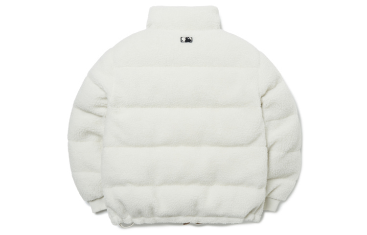 Lookbook Chaqueta Acolchada Reversible Yankees MLB Ligera Invierno Unisex Blanca. 3ADJR0116-50CRS