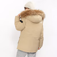 Sizing MLB 紐約洋基隊沙棕色連帽長款羽絨外套 男女冬季穿搭 3ADJEC516-50SAS