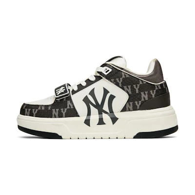 MLB New York Yankees Skate Low 'Black'