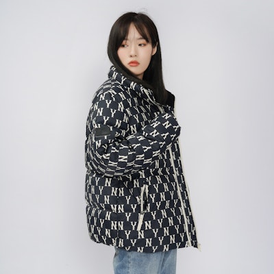 MLB 纽约洋基小标短版羽绒外套 男女款 黑色设计 3ADJM0116-50BKS Details for MLB 纽约洋基小标短版羽绒外套 男女款 黑色设计 3ADJM0116-50BKS