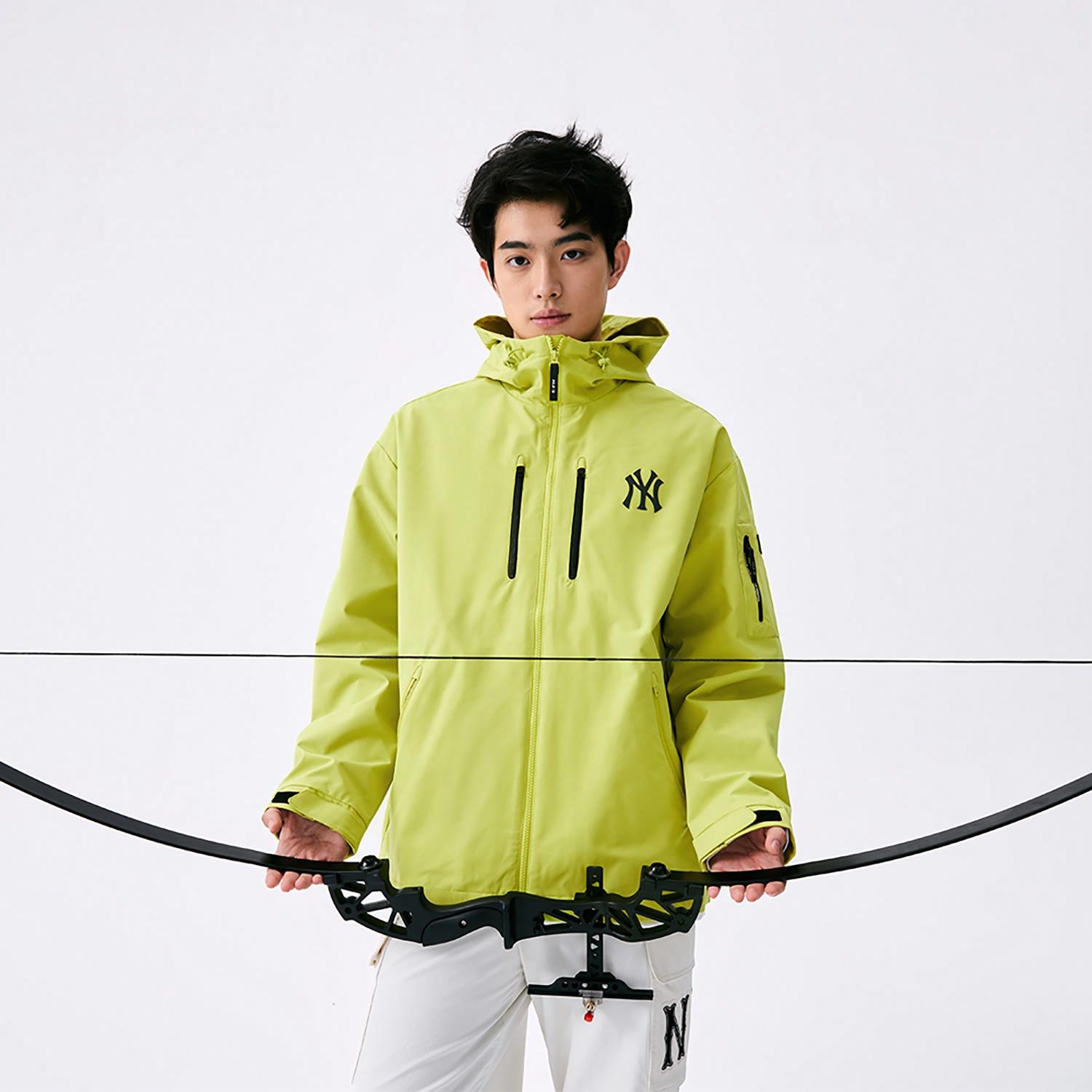 MLB New York Yankees SS25 Olive Windproof Logo Zip Hoodie Jacket Unisex. 3AWJB0351-50OLL 圖 6