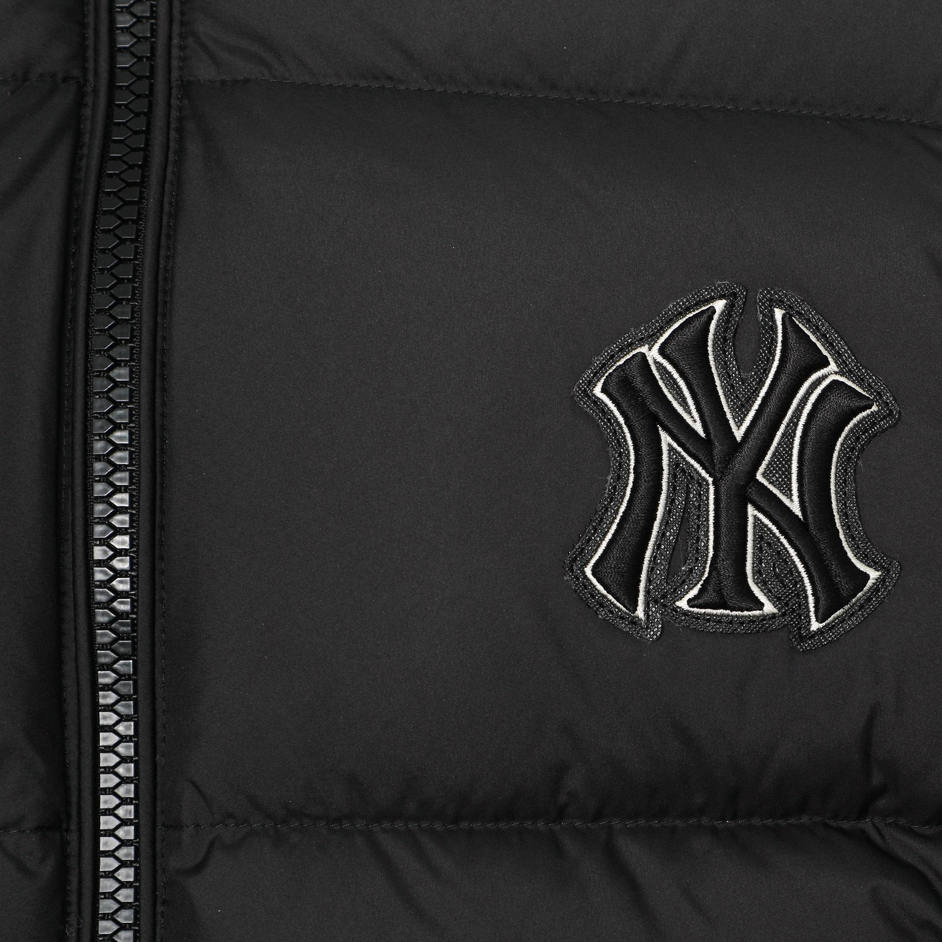 Purchase MLB New York Yankees Unisex Printed Puffer Jacket Black Long Sleeve. 3ADJM1026-50BKS