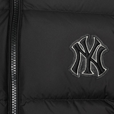 Chaqueta Acolchada Negra de Manga Larga Unisex MLB New York Yankees. 3ADJM1026-50BKS Purchase Chaqueta Acolchada Negra de Manga Larga Unisex MLB New York Yankees. 3ADJM1026-50BKS