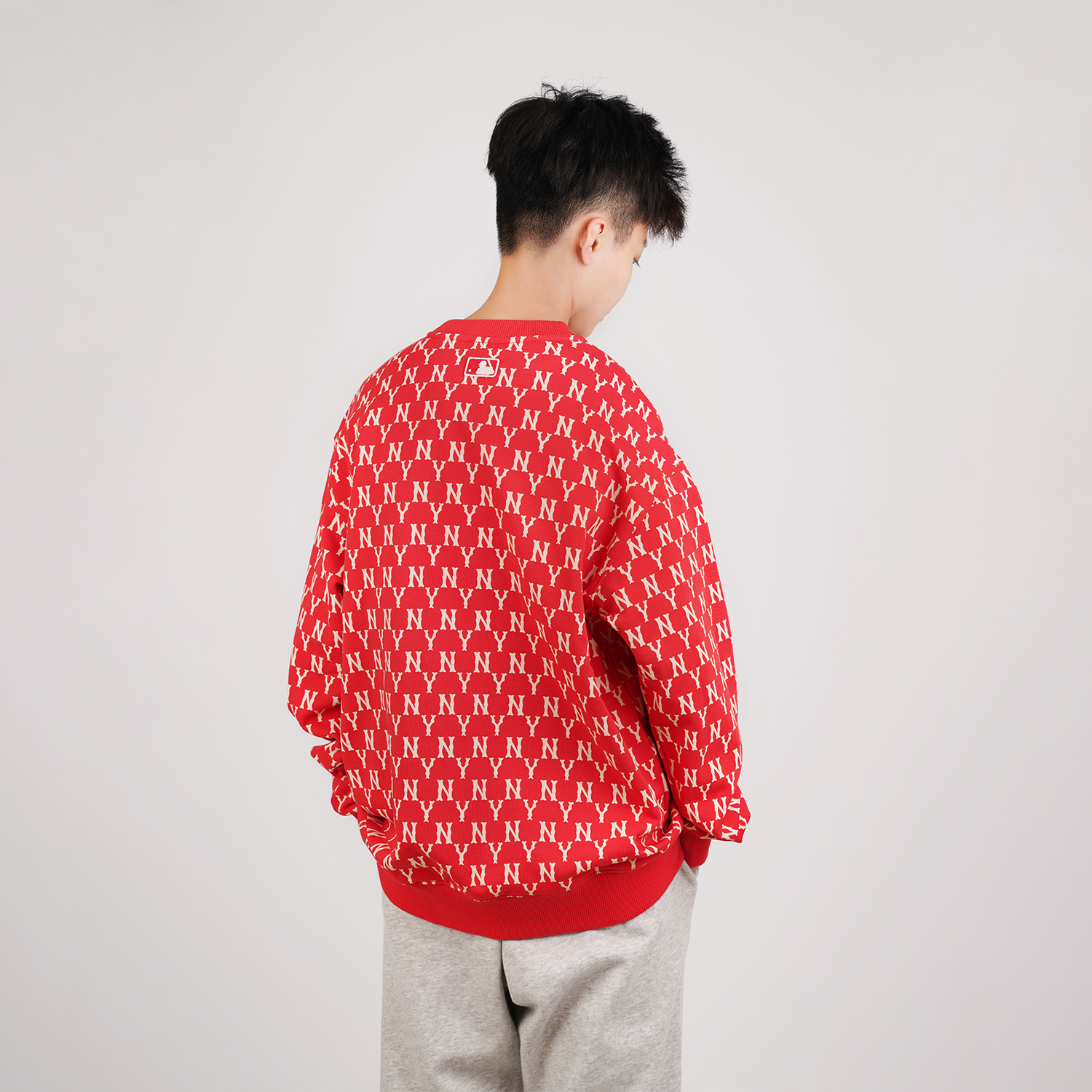 Details for MLB 紐約洋基 復古花卉圓領衛衣 男女款 紅色 31MTM2041-50R