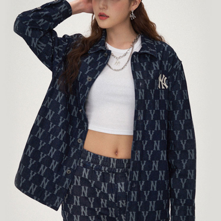 Shop MLB New York Yankees Logo Vintage Navy Long-Sleeve Retro Unisex Style. 3AWSN4014-50BLD