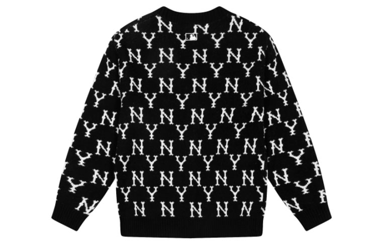 Lookbook MLB New York Yankees Vintage Monogram V-Neck Cardigan Sweater Black Unisex 31KTM1041-50L