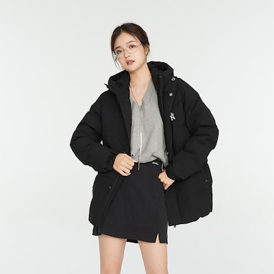 MLB 紐約洋基隊黑色短款羽絨外套 男女通用 - 防風保暖外套 3ADJB2036-50BKS Shop MLB 紐約洋基隊黑色短款羽絨外套 男女通用 - 防風保暖外套 3ADJB2036-50BKS