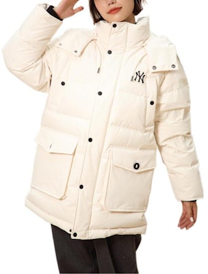 MLB NY Yankees Logo White Goose Down Short Puffer Jacket Unisex 3ADJEC826-50CRS Shop MLB NY Yankees Logo White Goose Down Short Puffer Jacket Unisex 3ADJEC826-50CRS