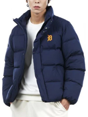 MLB NY Yankees Jaket Puffer Angin Navy Unisex Lengan Panjang Kerah Tinggi Hangat 3ADJB0526-46NYD Shop MLB NY Yankees Jaket Puffer Angin Navy Unisex Lengan Panjang Kerah Tinggi Hangat 3ADJB0526-46NYD