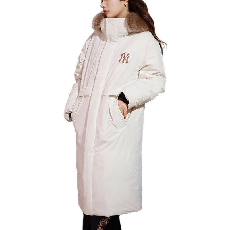 Lookbook MLB 紐約洋基隊奶油色長版羽絨連帽外套 男女適用 3adjec626-50crs