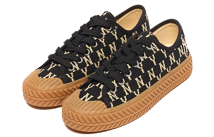 Lookbook MLB Play Ball Zapatillas Lona Baja 'Negro' 3ACVVC31N-50BKS