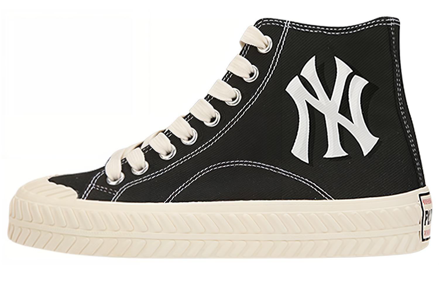 MLB Play Ball New York Yankees High 'Black Canvas' 32SHP5911-50L