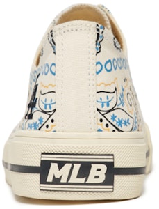 MLB低帮板鞋‘腰果花白’ 3ACVVP12N-07IVS Purchase MLB低帮板鞋‘腰果花白’ 3ACVVP12N-07IVS