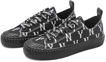 MLBプレイボール モノグラム 黒ローカット キャンバス 3ACVVM12N-50BKS Lookbook MLBプレイボール モノグラム 黒ローカット キャンバス 3ACVVM12N-50BKS