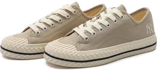 MLB Playball Origin 'Lienzo Beige' 3ACVVA11N-50BGS Lookbook MLB Playball Origin 'Lienzo Beige' 3ACVVA11N-50BGS