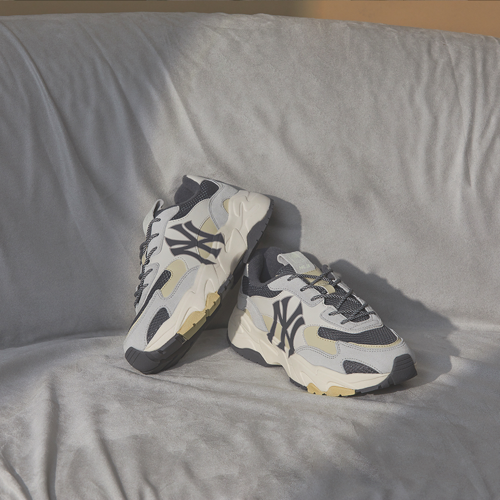 Purchase MLB复古厚底低帮鞋“灰色” 3ASHC3S1N-50CGS