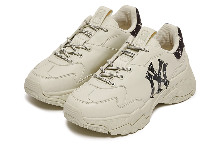 Lookbook MLB复古低帮鞋'米黑色老爹鞋' 3ASHCM11N-50BKS