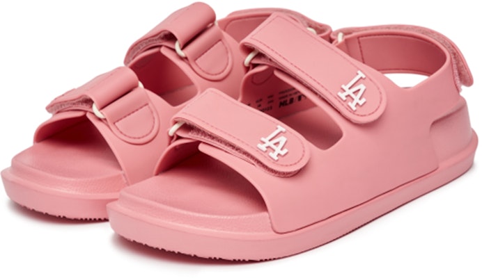 MLB 핑크 캐주얼 샌들 (MLB Pink Casual Sandal) 3ASDSD123-07PKS Lookbook MLB 핑크 캐주얼 샌들 (MLB Pink Casual Sandal) 3ASDSD123-07PKS