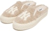 Lookbook MLB Slip-On Rendah 'Beige' 3AMUUD216-50SAS
