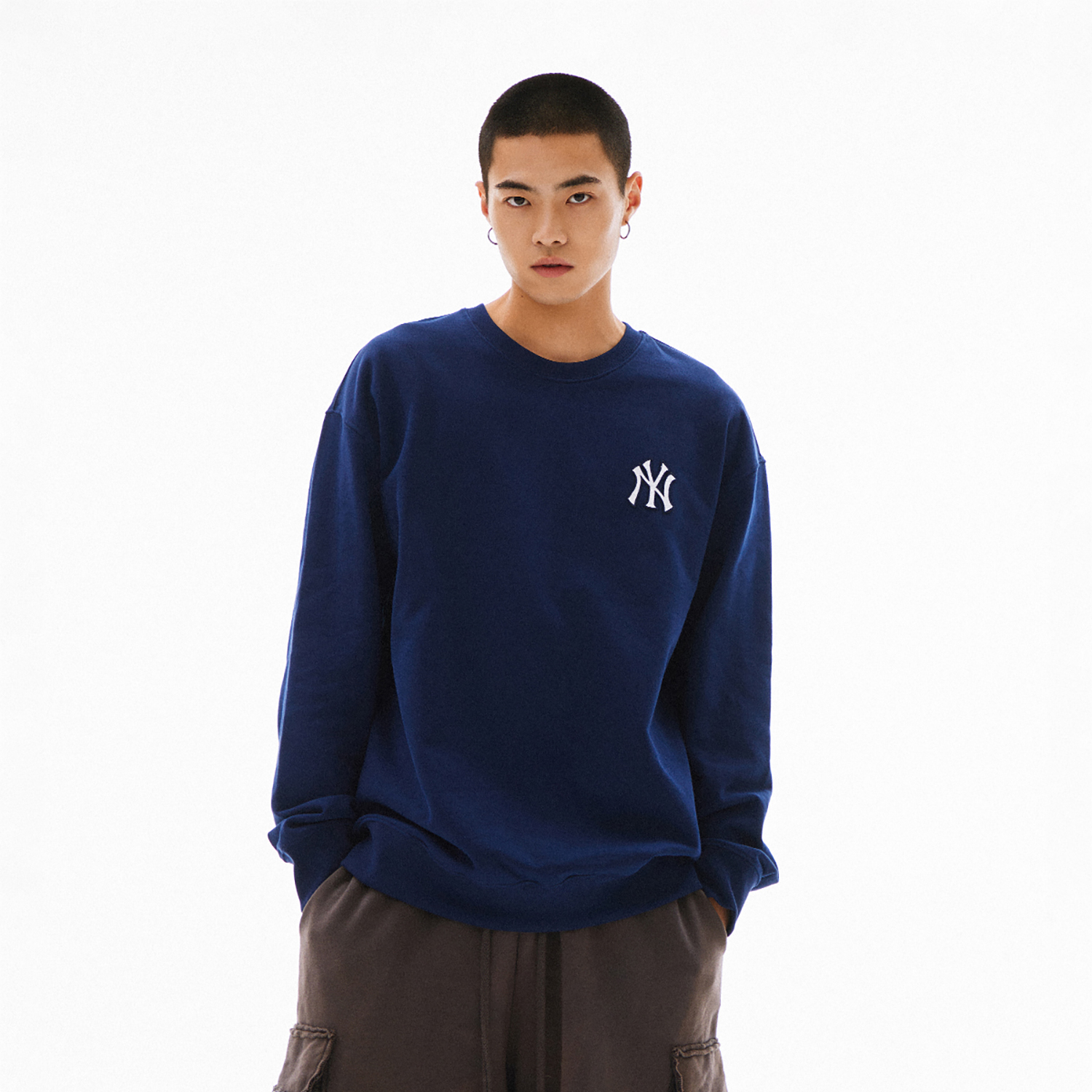 MLB Solid Logo Print Unisex Sweatshirt 3AMTM0441-50NYS 圖 5