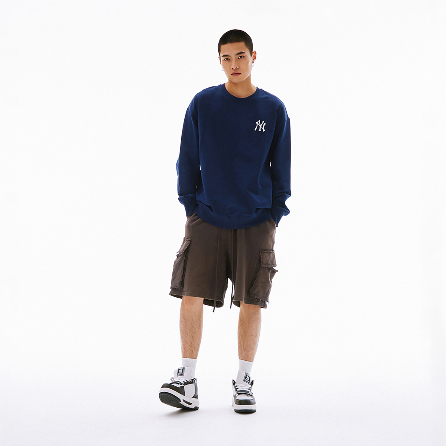 MLB Solid Logo Print Unisex Sweatshirt 3AMTM0441-50NYS 圖 7