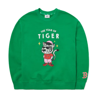 MLB SS22 Boston Red Sox Year of the Tiger Crewneck Sweatshirt Green Unisex Gift 3AMTD0121-43GNL