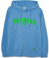 MLB SS23 New York Yankees Letter Logo Hoodie Unisex Blue 3AHDV0134-50CBL MLB SS23 New York Yankees Letter Logo Hoodie Unisex Blue 3AHDV0134-50CBL