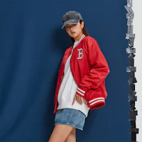 Shop MLB SS24 波士頓紅襪農曆新年卡通紅色外套 男生女生 春秋款 3AJPQ0141-43RDS