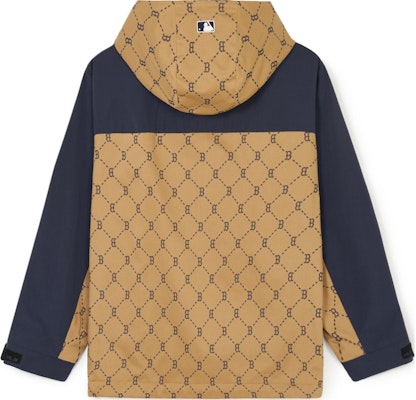 MLB SS24 Boston Red Sox Chaqueta Hoodie Multibolsillos Caqui Unisex Primavera/Otoño. 3AWJM0241-43CAD Lookbook MLB SS24 Boston Red Sox Chaqueta Hoodie Multibolsillos Caqui Unisex Primavera/Otoño. 3AWJM0241-43CAD