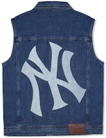 MLB SS24 New York Yankees Back Logo Denim Vest Unisex Indigo Blue. 3AVTB0141-50INS MLB SS24 New York Yankees Back Logo Denim Vest Unisex Indigo Blue. 3AVTB0141-50INS