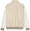 Lookbook Chaqueta Beige MLB SS24 Yankees Botonada Colorblock Logo Unisex 3AJPM0241-50SAL