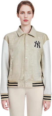 Chaqueta Beige MLB SS24 Yankees Botonada Colorblock Logo Unisex 3AJPM0241-50SAL Details for Chaqueta Beige MLB SS24 Yankees Botonada Colorblock Logo Unisex 3AJPM0241-50SAL