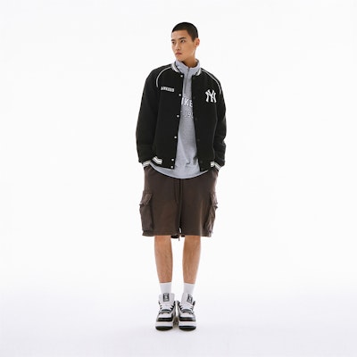 MLB SS24 ニューヨークヤンキース レタープリント ベースボールジャケット ユニセックス ブラック 3AJPV0841-50BKS Shop MLB SS24 ニューヨークヤンキース レタープリント ベースボールジャケット ユニセックス ブラック 3AJPV0841-50BKS