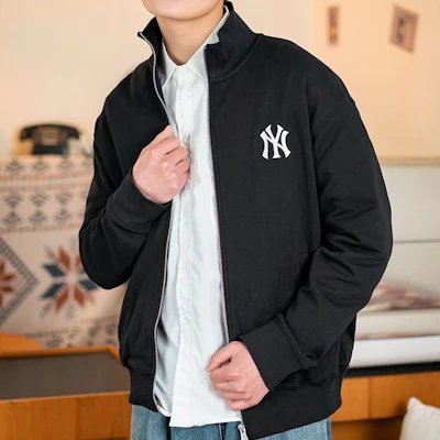 MLB SS24 New York Yankees Retro Monogram Stand Collar Jacket Unisex Black 3ATRM0441-50BKS Shop MLB SS24 New York Yankees Retro Monogram Stand Collar Jacket Unisex Black 3ATRM0441-50BKS
