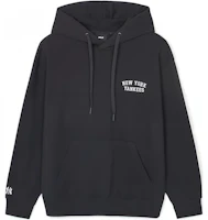 MLB SS24 New York Yankees Small Logo Embroidered Hoodie Unisex Black 3AHDB1141-50BKS MLB SS24 New York Yankees Small Logo Embroidered Hoodie Unisex Black 3AHDB1141-50BKS