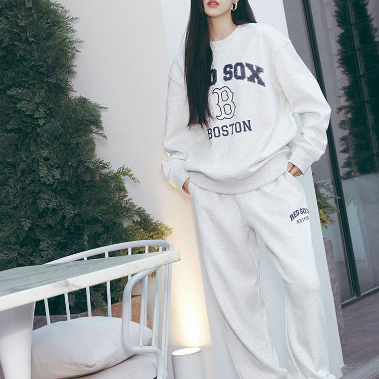 Purchase MLB T Varsity Boston Red Sox Crewneck Unisex - Kelabu 3AMTV0436-43MGL