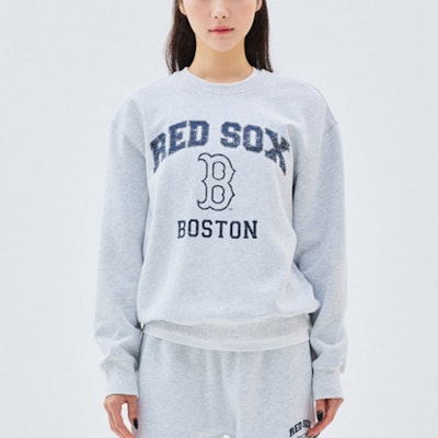 MLB T Varsity Boston Red Sox Crewneck Unisex - Kelabu 3AMTV0436-43MGL Sizing MLB T Varsity Boston Red Sox Crewneck Unisex - Kelabu 3AMTV0436-43MGL