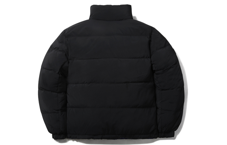 Lookbook MLB 유니섹스 블랙 리버시블 샤이니 숏 푸퍼 다운 재킷 겨울용 31DJ02061-50L