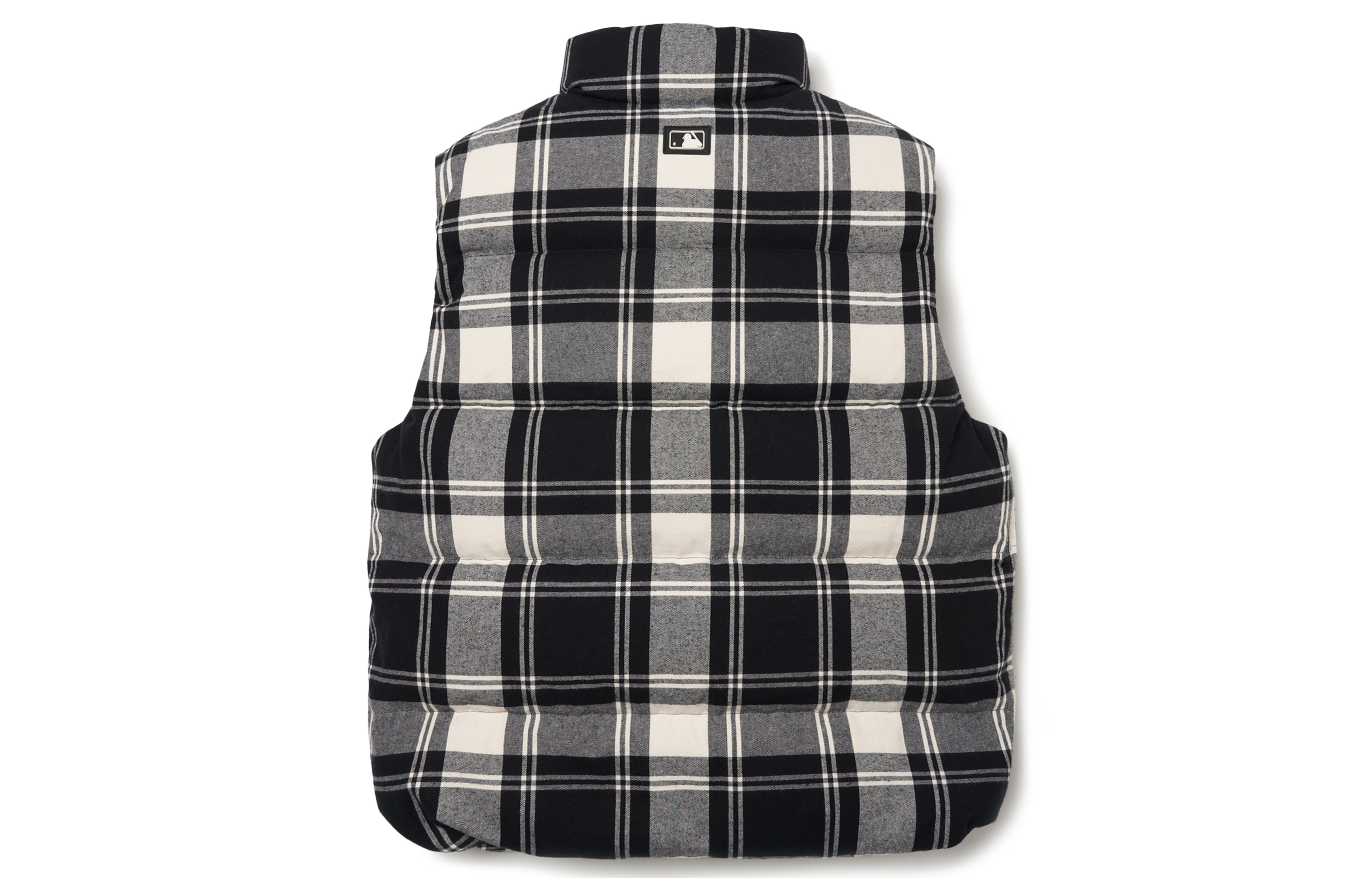 Lookbook MLB Unisex Rompi Puff Kotak-Kotak untuk Olahraga 3ADVP0116-50CRS