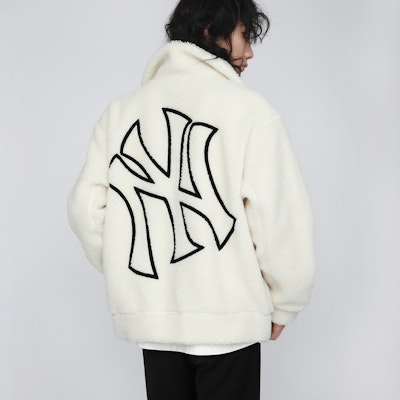 MLB Unisex Cream Sherpa Jacket with Solid Logo Print. 3AJPF0216-50CRS Details for MLB Unisex Cream Sherpa Jacket with Solid Logo Print. 3AJPF0216-50CRS