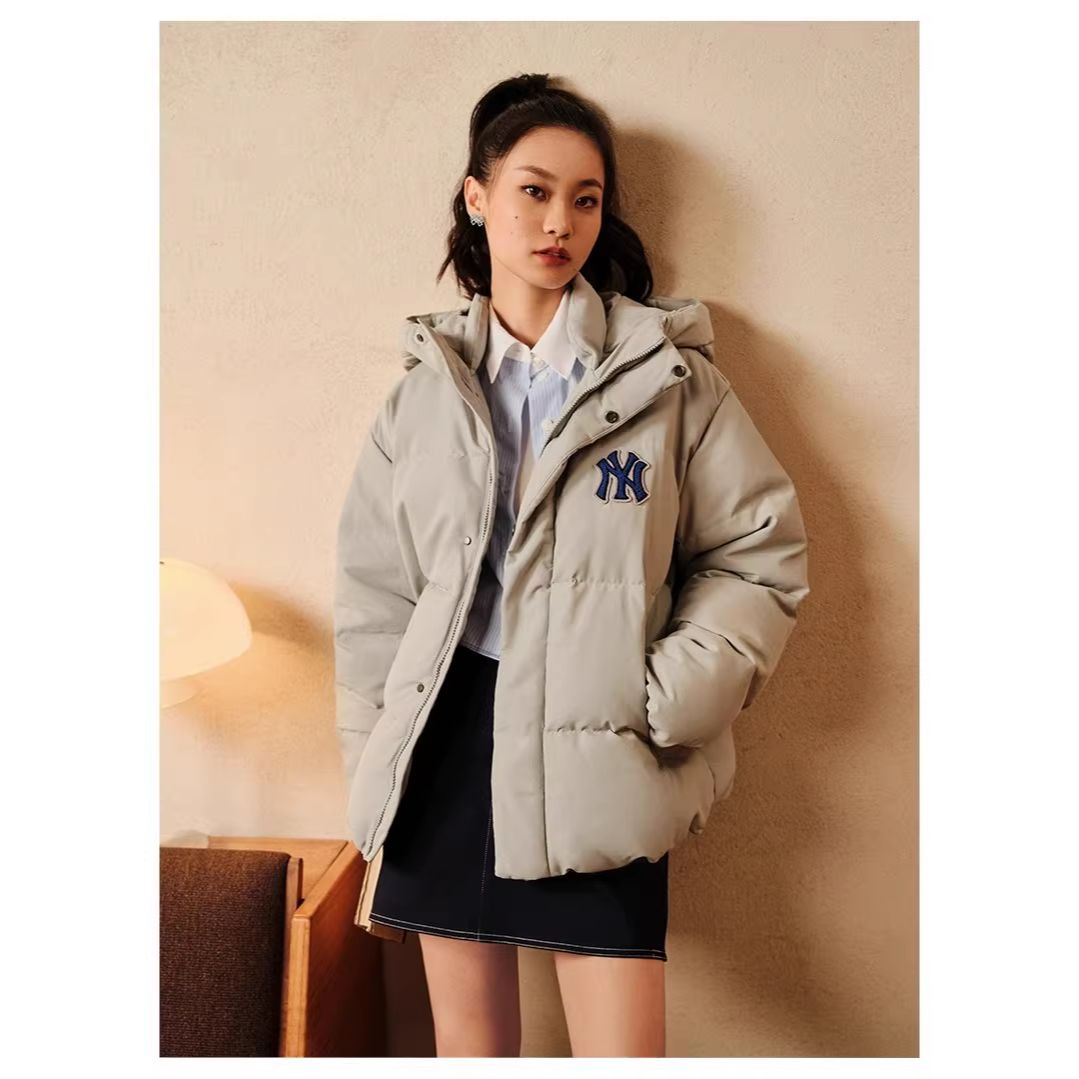 Lookbook MLB 유니섹스 로고 후드 패딩 자켓 그레이 3ADJV0236-50GRS