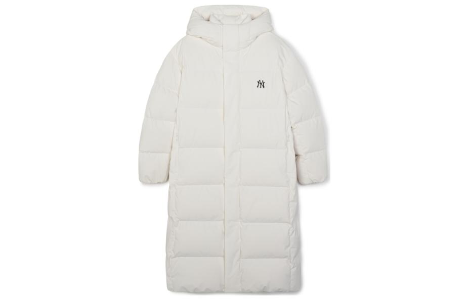 Lookbook MLB 유니섹스 매트 화이트 후드 롱슬리브 미드롱 다운 자켓 3ADJB1836-50CRS