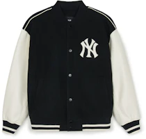 MLB Varsity New York Yankees Black Logo Casual Unisex Long Sleeve Jacket 3AJPV0151-50BKS MLB Varsity New York Yankees Black Logo Casual Unisex Long Sleeve Jacket 3AJPV0151-50BKS