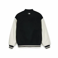 Lookbook MLB Varsity New York Yankees Black Logo Casual Unisex Long Sleeve Jacket 3AJPV0151-50BKS