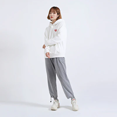 MLB Putih Unisex Sweatshirt Bordir Hati 31HDL1111-50I Purchase MLB Putih Unisex Sweatshirt Bordir Hati 31HDL1111-50I